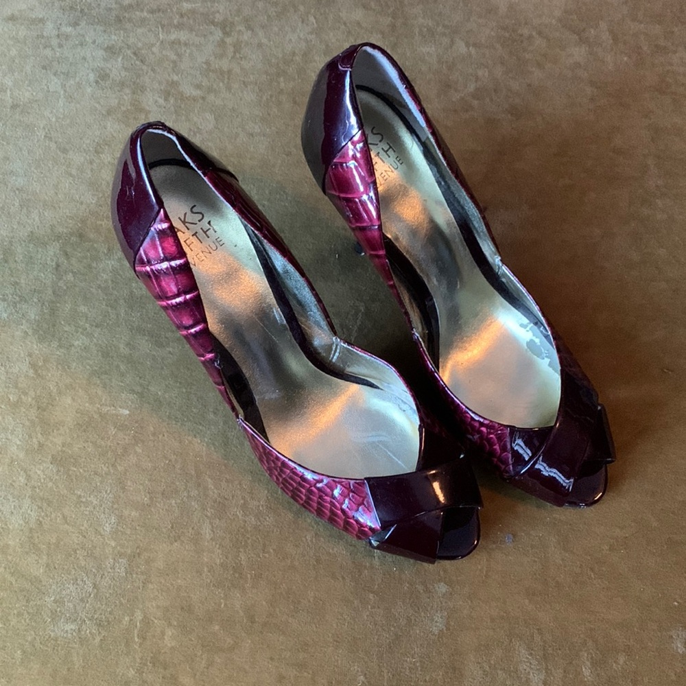 Saks Fifth Avenue Women's Wynn Croc Burgundy Patient Leather Open Toe Pump